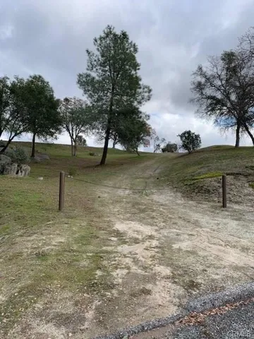Seller does have some footings on lot.