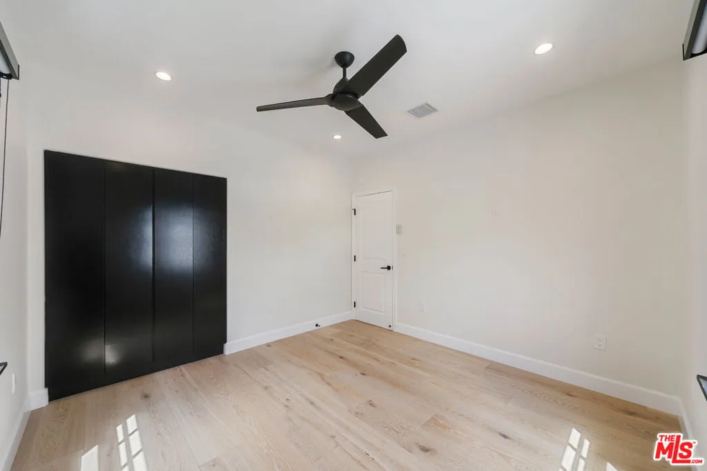 Upper Unit Guest Room