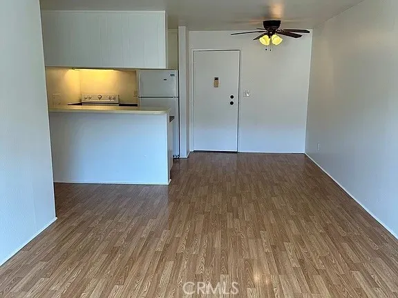 5585 E Pacific Coast 245, Long Beach, California 90804 — photo 4