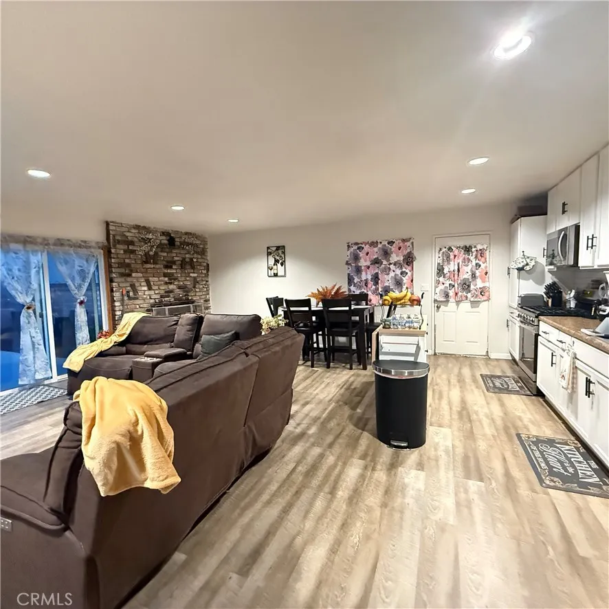 1277 Essex, Pomona, California 91767 — photo 4