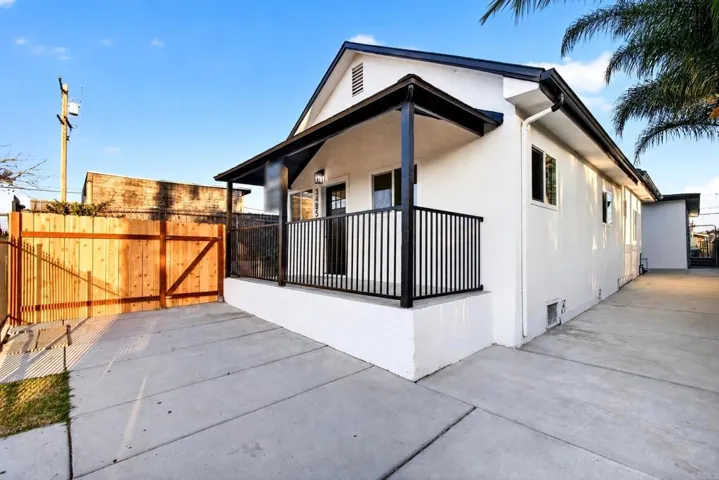 Front House 3/1 = #3485