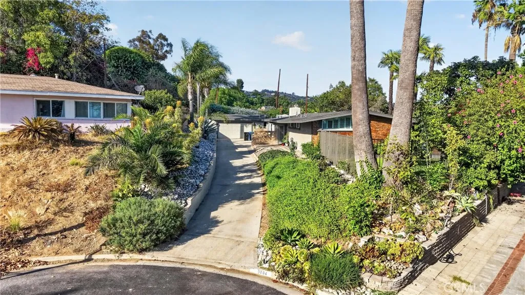 9804 Capulet, Whittier, California 90603 — photo 4