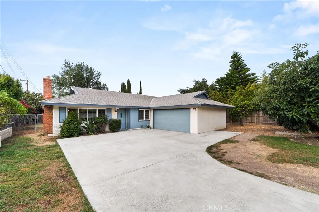 2342 E La Veta, Orange, California 92869 — photo 4