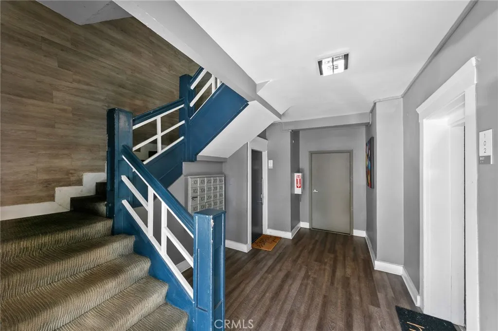 319 Elm, Long Beach, California 90802 — photo 4