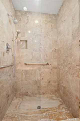 Upstairs 3/4 bath