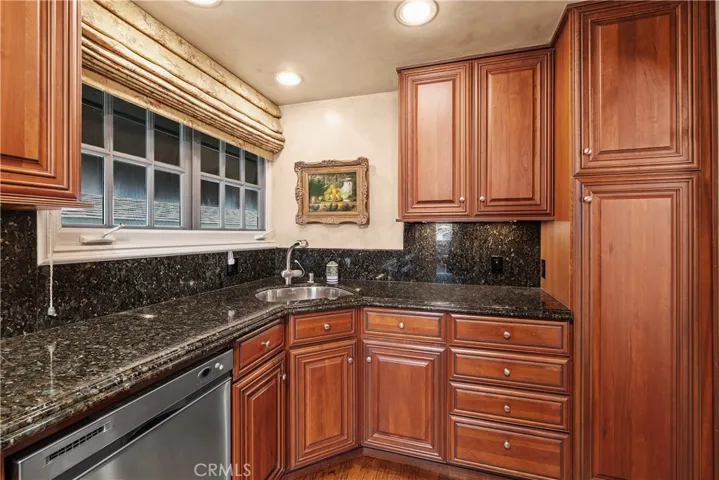 Gourmet Kitchen