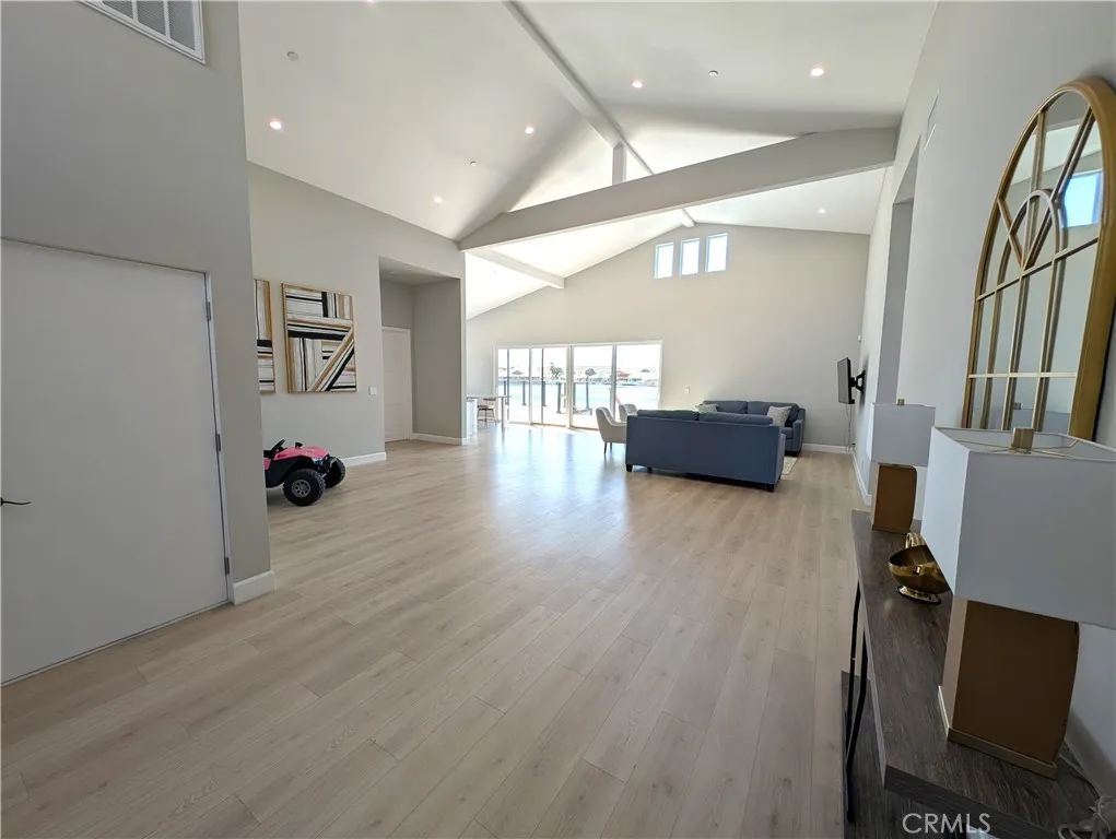 27026 Reef Lane, Helendale, California 92342 — photo 4