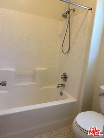 Secondary Bathrrom