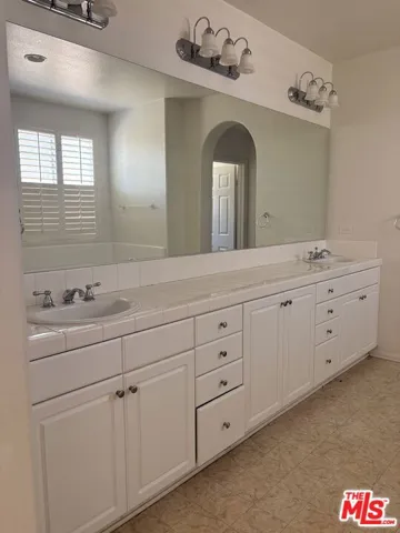 Primary Suite Bath