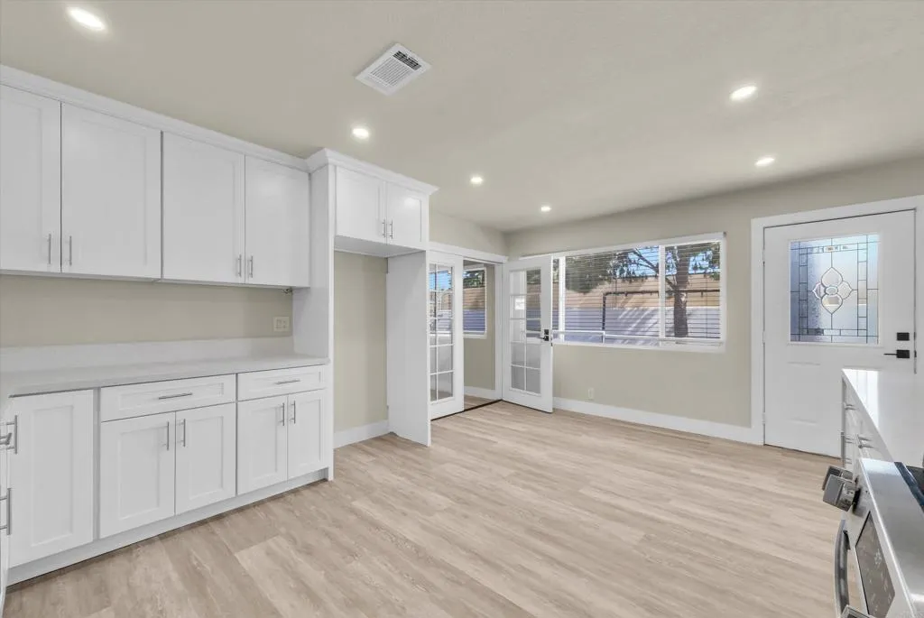 4860 Crestview Drive, Norco, California 92860 — photo 5