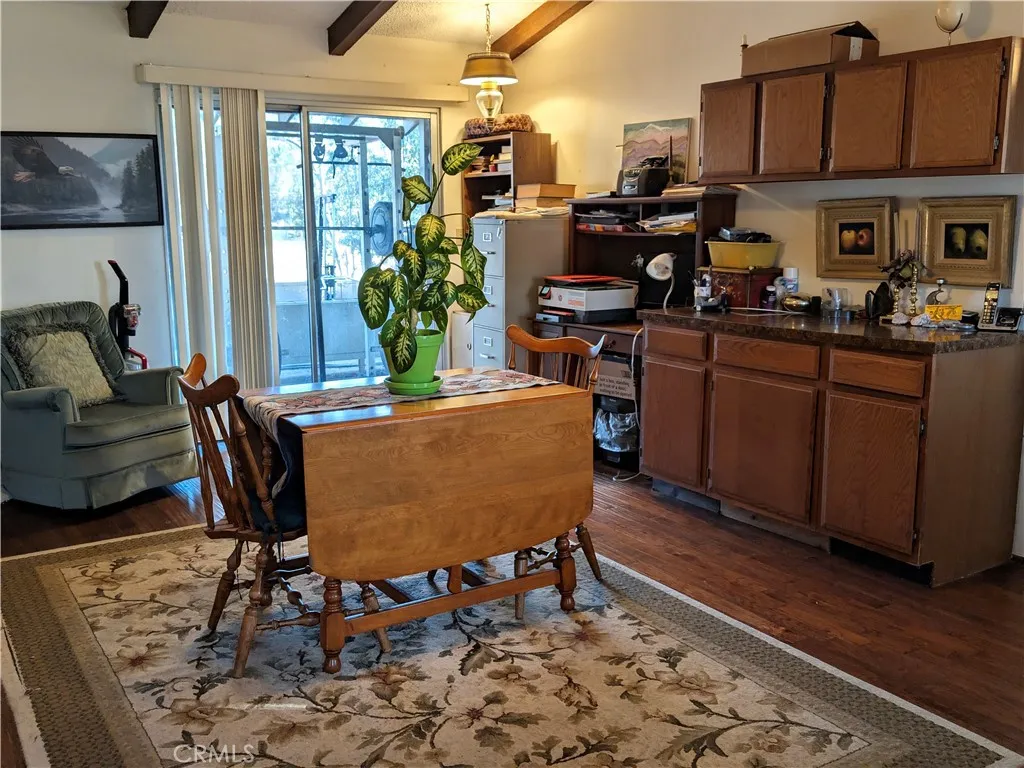 42151 Crest, Hemet, California 92544 — photo 4