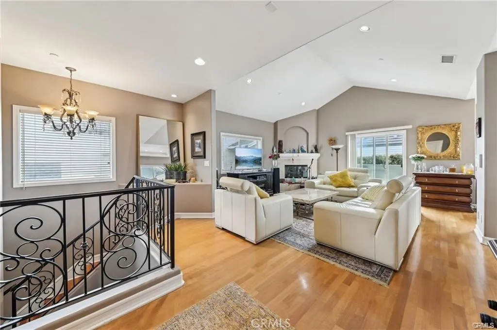 211 S. Francisca Avenue B, Redondo Beach, California 90277 — photo 4