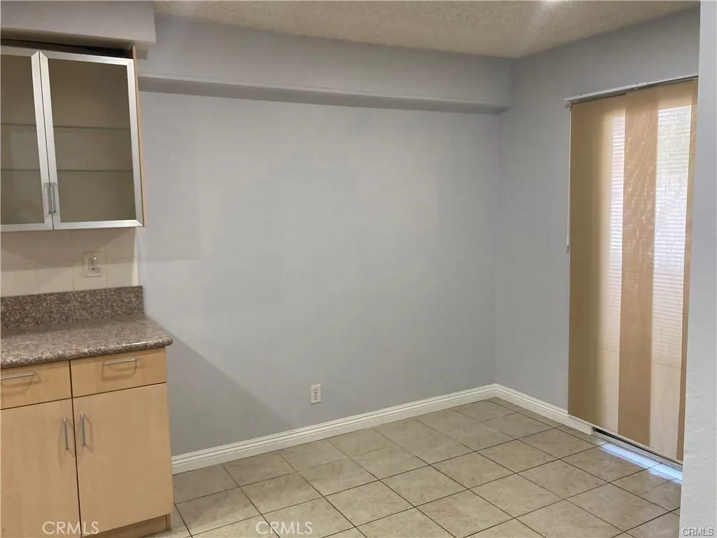 gallery-image 4