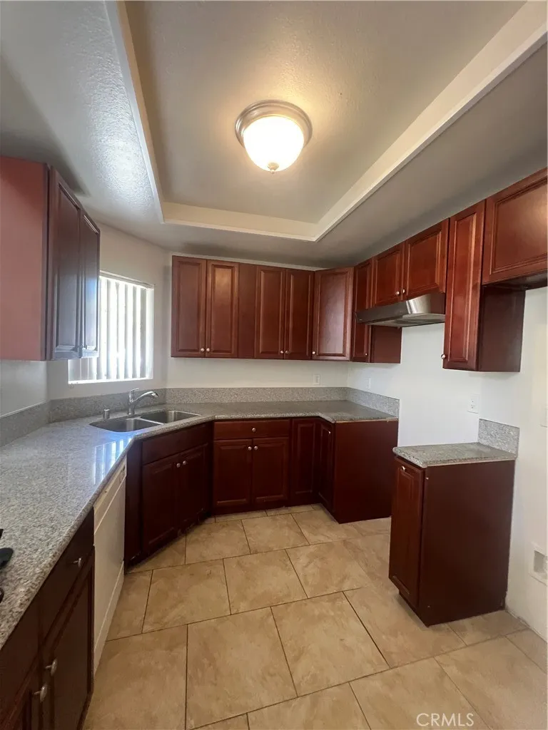 36806 36806 Meadowview Court, Palmdale, California 93552 — photo 4