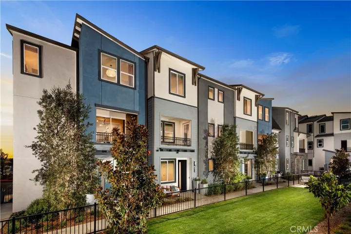 Photos shown are of model only-not actual homesite.