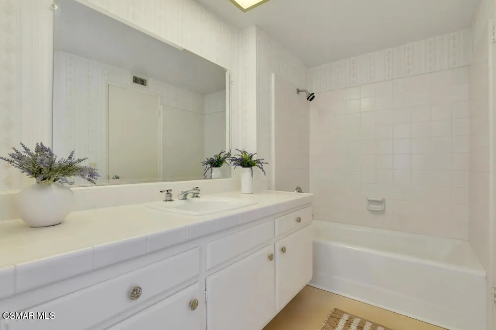 1609 Brentford Ave-HsHProd-45