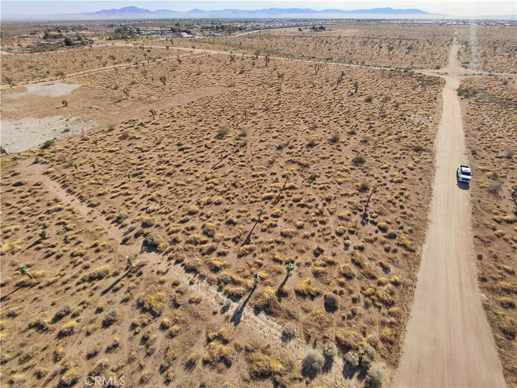 0 Apn# 3136 201 23 0000, Victorville, California 92392 — photo 4