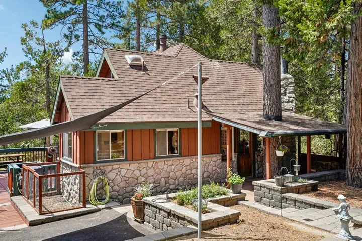 1-web-or-mls-Marion Ridge Dr-S0608-003