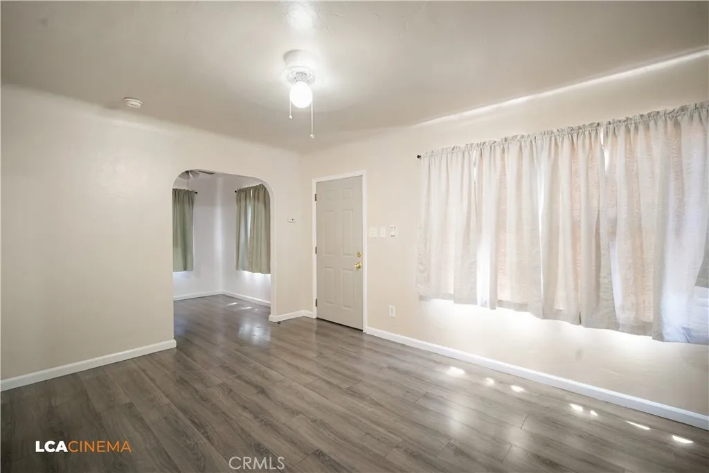 730 Oregon, Bakersfield, California 93305 — photo 5