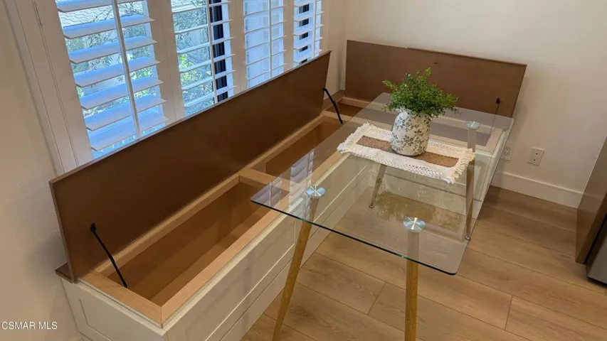 15_Seat Bench Storage