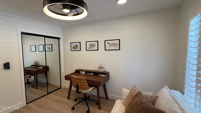 26_Office_BR2b