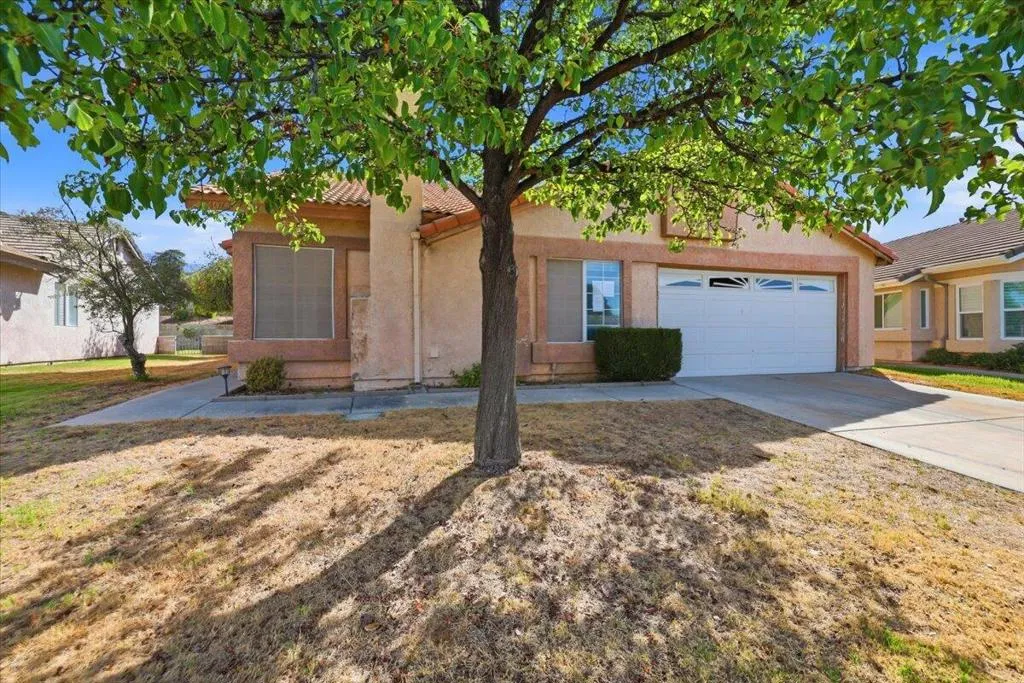 04-Front of Property