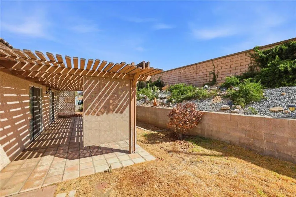 38-Backyard View
