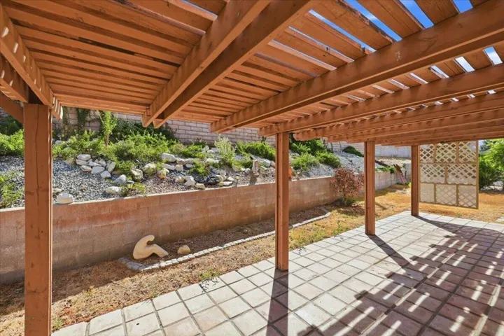 37-Patio View