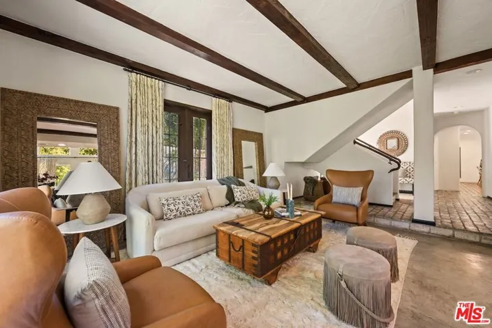 11662 Duque Drive, Studio City, California 91604 — photo 4