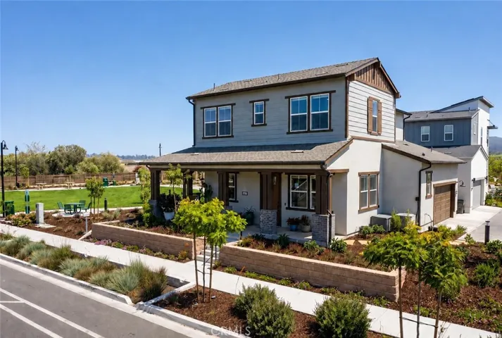 Daytime front of home