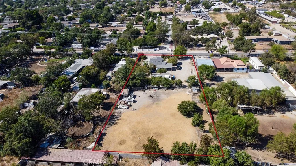 2471 W 1st, San Bernardino, California 92407 — photo 4