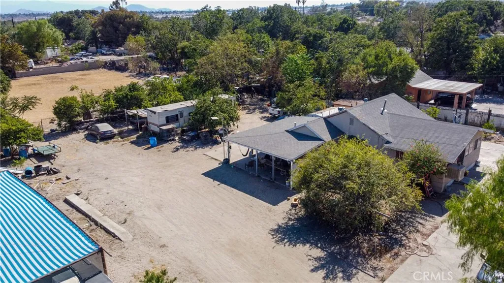 2471 W 1st, San Bernardino, California 92407 — photo 5
