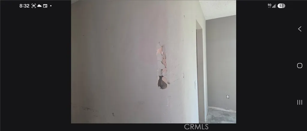 7650 Concord, Fontana, California 92336 — photo 4