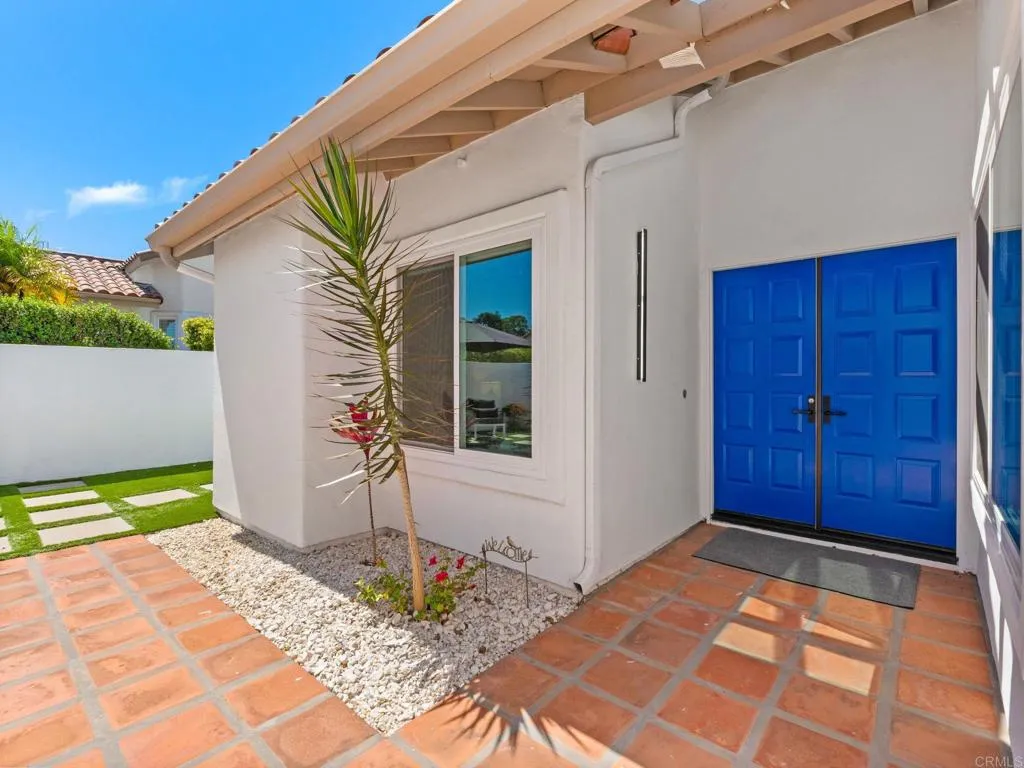 4925 Icaria Way, Oceanside, California 92056 — photo 5