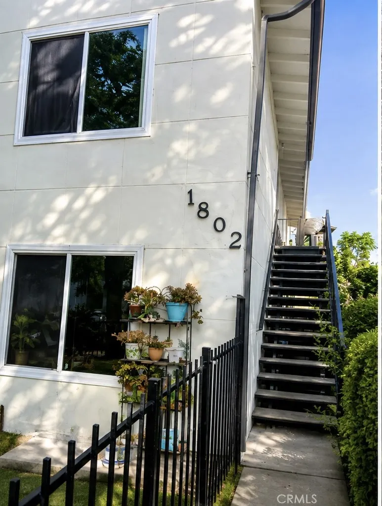 1802 Evergreen