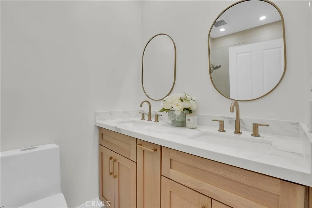 Second Level Bathroom #2