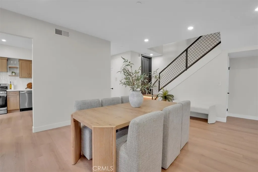 Dining Area to Kitchen