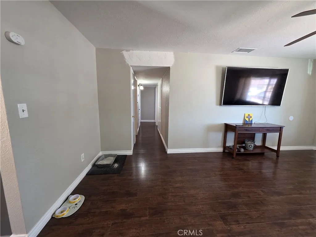 25595 Cheryle, Barstow, California 92311 — photo 4