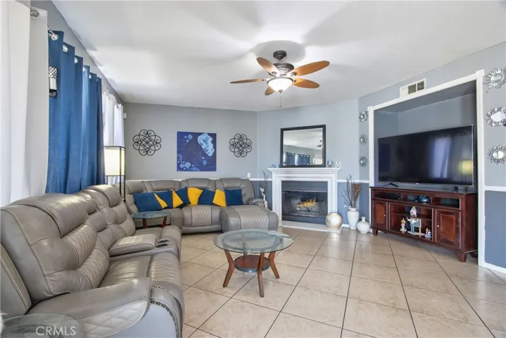 1705 Beacon Court, San Jacinto, California 92582 — photo 5