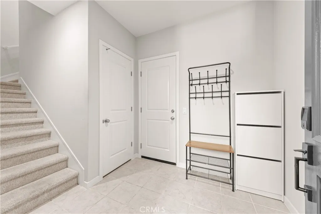 144 Sunnyside, Irvine, California 92618 — photo 4