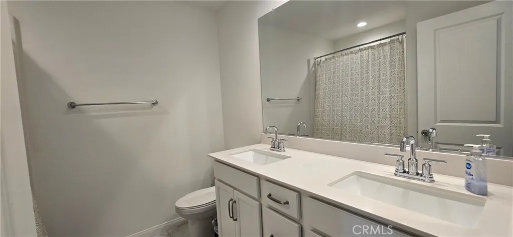 Hallway Full bathroom
