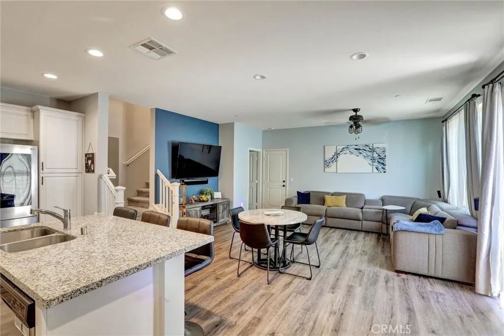 2785 E Berry Loop Privado, Ontario, California 91761 — photo 5