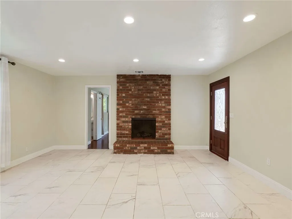 1414 Thompson, Glendale, California 91201 — photo 4