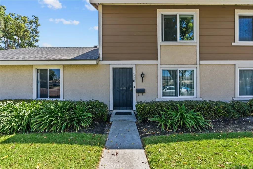 2901 S Sycamore B, Santa Ana, California 92707 — photo 5
