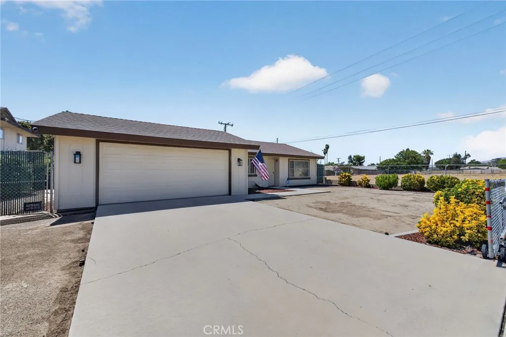 605 Los Tilos, Hemet, California 92543 — photo 5