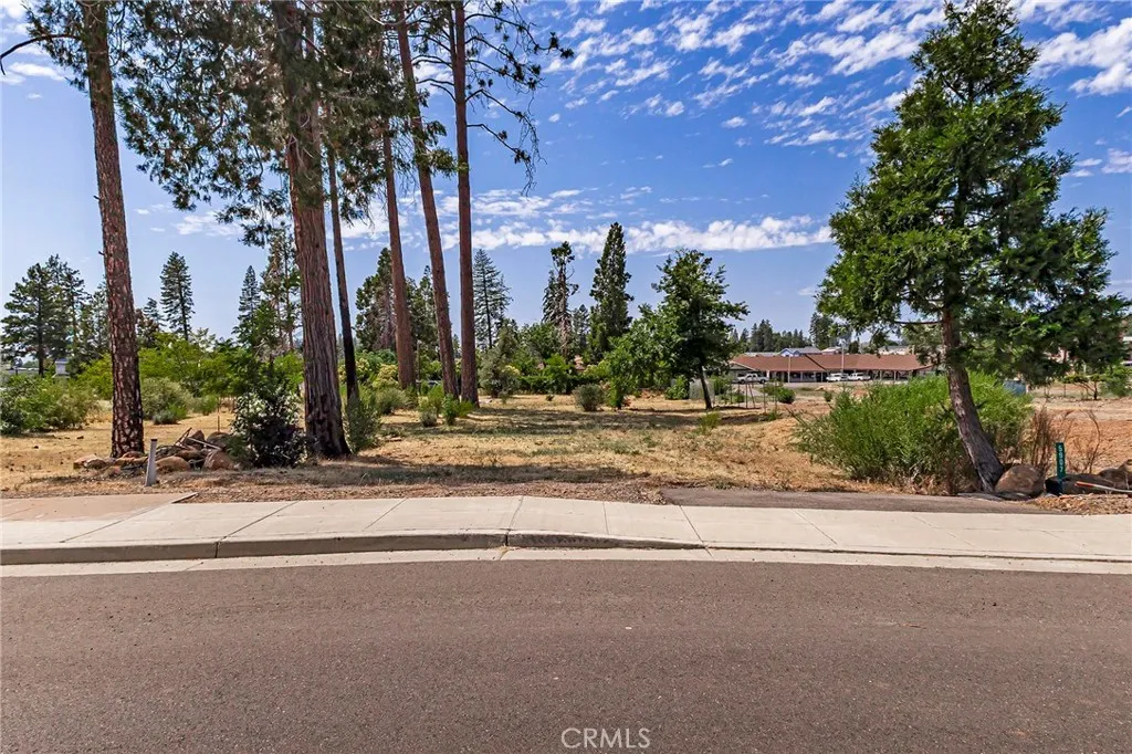 5887 Almond, Paradise, California 95969 — photo 5