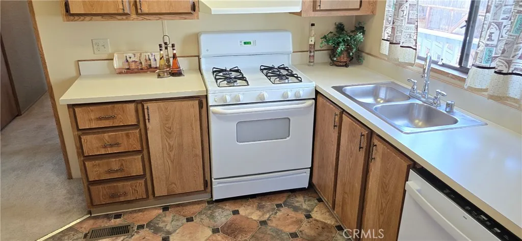 Gas range