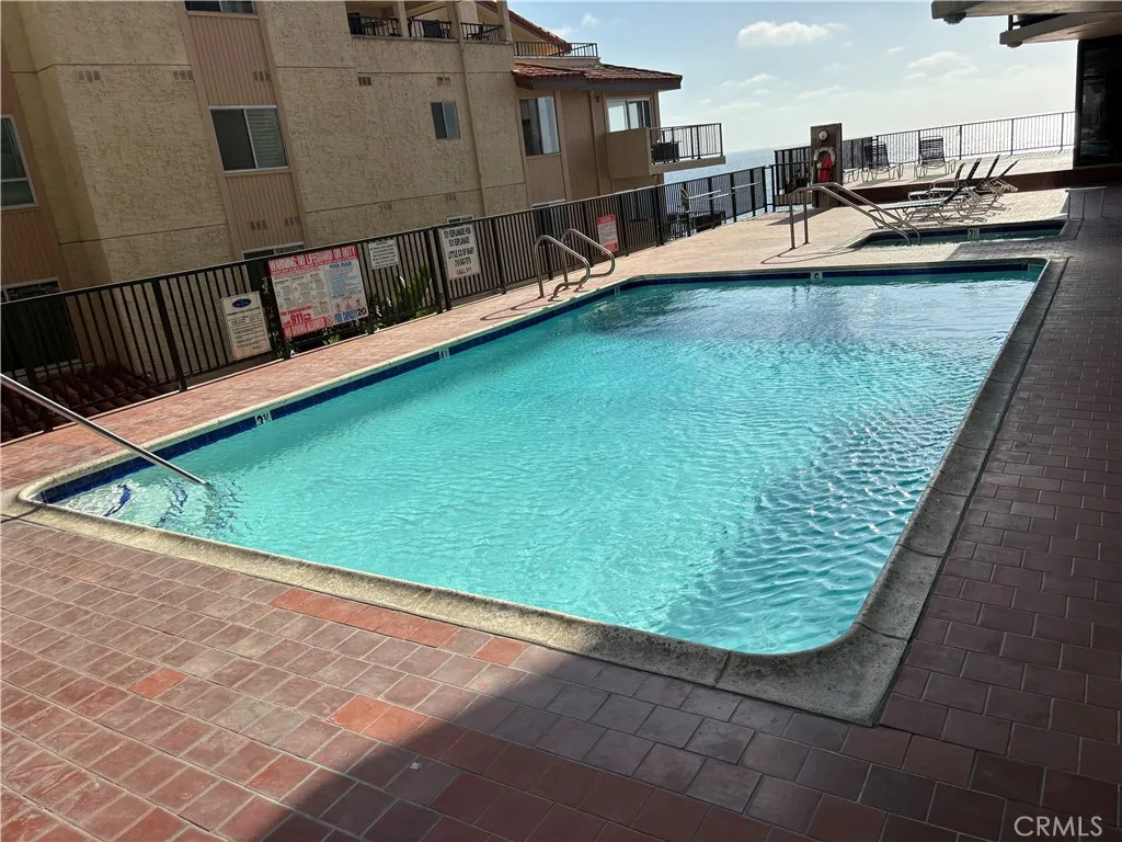 HOA pool