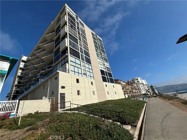 Rear of Ocean plaza