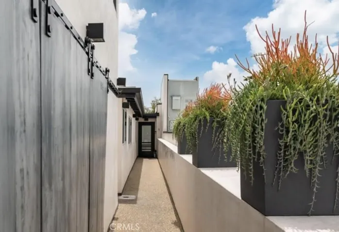 577 Ramona B, Laguna Beach, California 92651 — photo 4